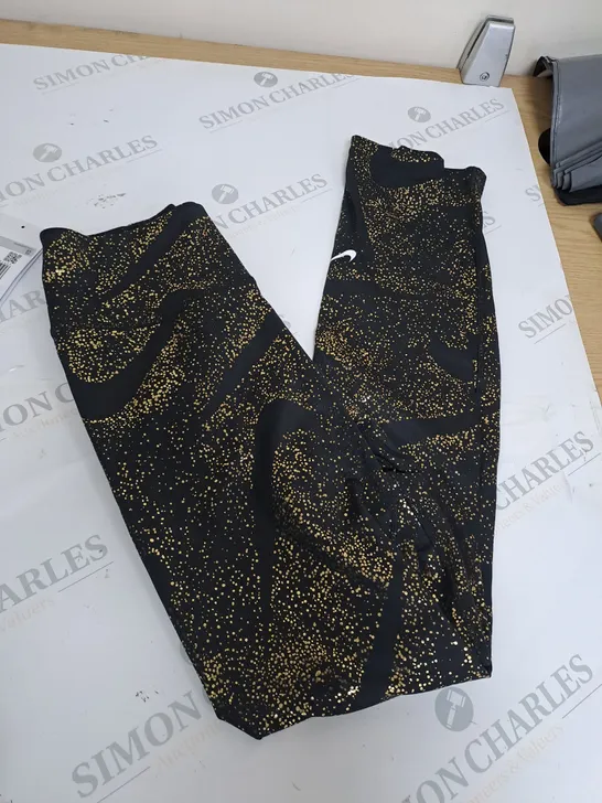 XL NIKE BLACK/GOLD LEGGINGS 