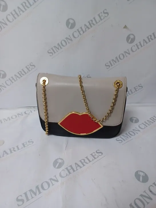 LULU GUINNESS BLACK BAG WITH A GOLD CHAIN