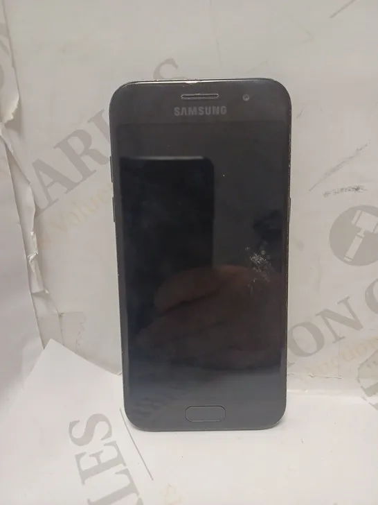 SAMSUNG GALAXY A3 IN BLACK