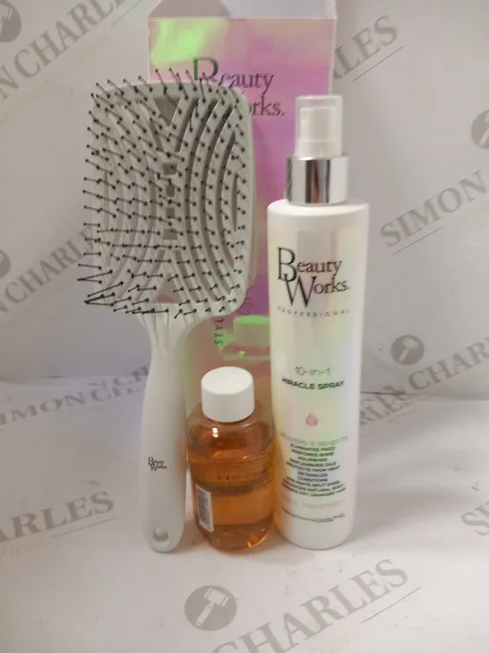 BOXED BEAUTY WORKS STYLING HEROES GIFT SET