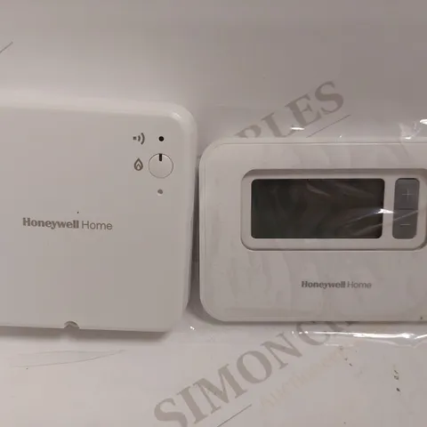 BOXED HONEYWELL HOME T3R WIRELESS THERMOSTAT