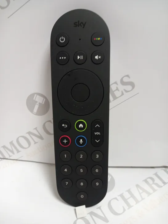 SKY GLASS AND SKY STREAM REMOTE - BLACK LC103-ANT