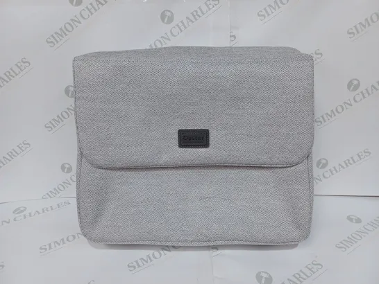 OYSTER CHANGING BAG - GREY 