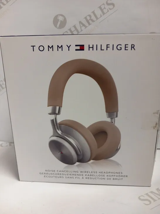 BOXED TOMMY HILFIGER NOISE CANCELLING WIRELESS HEADPHONES