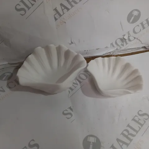 K BY KELLY HOPPEN CHOICE OF SMALL SEA SCULPTURES DECOR SET OF 2