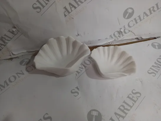 K BY KELLY HOPPEN CHOICE OF SMALL SEA SCULPTURES DECOR SET OF 2