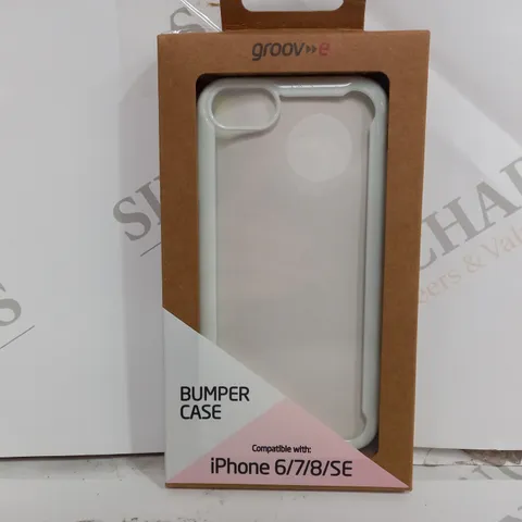 APPROXIMATELY 100 SEALED BRAND NEW GROOVE IPHONE 6/7/8/SE COMPATIBLE SHOCKPROOF BUMPER CASES IN EDGE WHITE (CASES SUPPORT WIRELESS CHARGING FOR 8/SE ONLY) (GV-MP026)