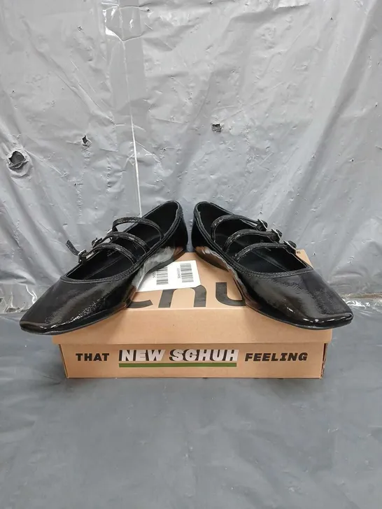 BOXED PAIR OF SCHUH LILIANA MARY JANE BALLERINA SHOES IN BLACK SIZE 8