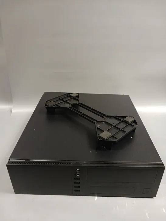 BOXED CIT TOOL-LESS SFF MICRO CHASSIS  