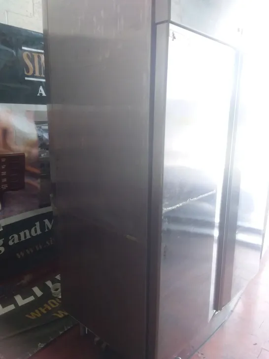 LARGE DISPLAY FRIDGE 