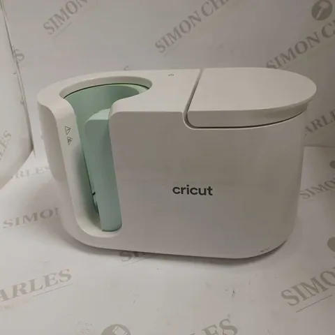 CRICUT MUG PRESS