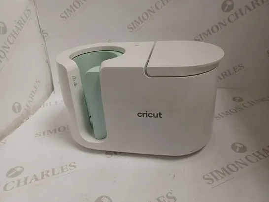 CRICUT MUG PRESS