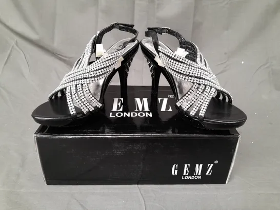 BOX OF APPROXIMATELY 10 BOXED PAIRS OF GEMZ LONDON OPEN TOE HEELED SANDALS IN BLACK W. JEWEL EFFECT - VARIOUS SIZES