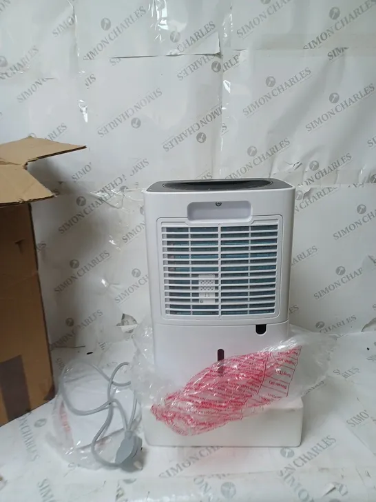 12L DEHUMIDIFIER WITH 2L WATER TANK AND TIMER 