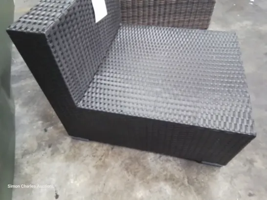 DESIGNER BLACK RATTAN SINGLE UNIT ARMLESS SEAT