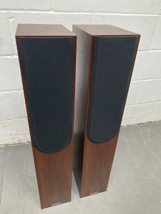 BOXED PAIR OF MONITOR AUDIO SILVER 200 7G FLOORSTANDING SPEAKERS (2 BOXES)