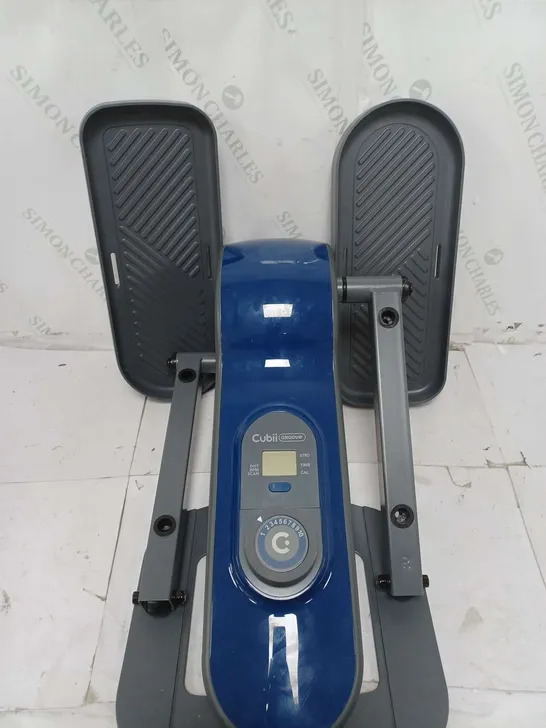 BOXED CUBII GROOVE SEATED ELIPTICAL STEPPER - NAVY