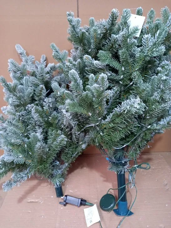 PRELIT CRISTMAS TREE NATURAL 5 FT - COLLECTION ONLY