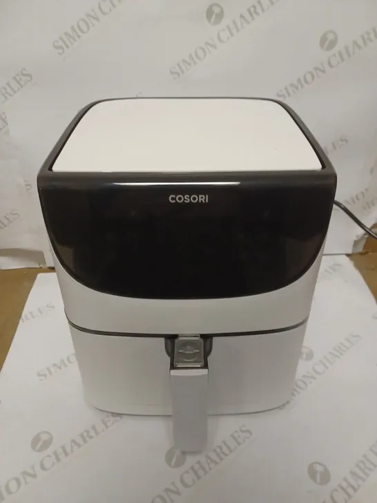 COSORI AIR FRYER 1700W MAX XXL 5.5L DIGITAL TOUCHSCREEN - WHITE