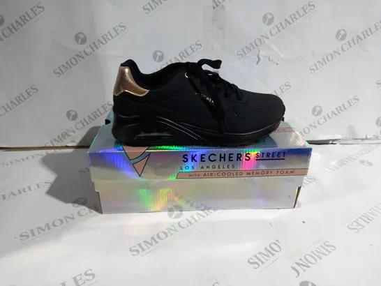 BOXED PAIR OF SKECHERS STREET SHOES IN BLACK/ROSE GOLD UK SIZE 6