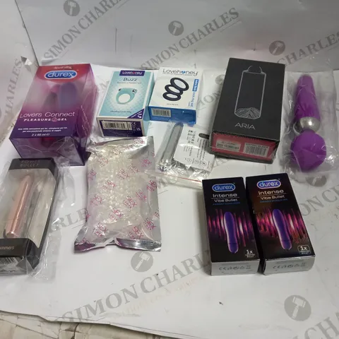 LOT OF APPROX 10 ASSORTED ADULT ITEMS TO INCLUDE VIBRATORS, COCK RINGS, LUBES ETC