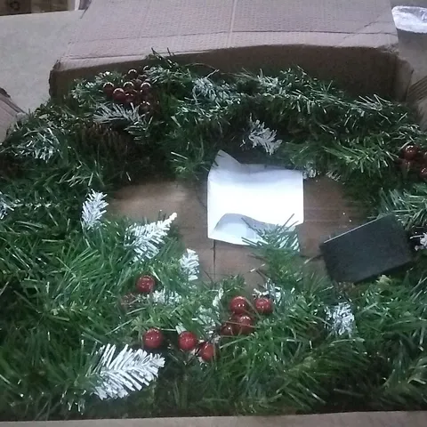 BOXED CHRISTMAS 48 CM ARTIFICIAL WREATH WITH LIGHT 