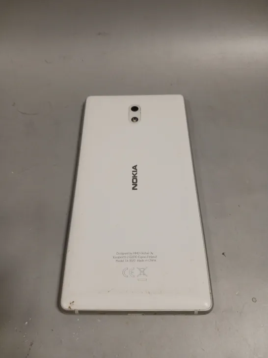 NOKIA TA-1020 SMARTPHONE 