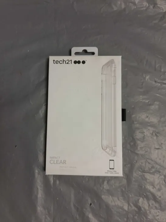 BOX OF APPROX 60 TECH21 IMPACT CLEAR PHONE CASES FOR IPHONE 7 PLUS
