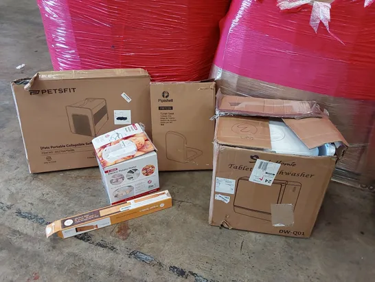 PALLET OF ASSORTED ITEMS INCLUDING: TABLETOP DISHWASHER, BABY COT, ELECTRIC POTATO PEELER, COLLAPSIBLE PET CRATE, BAMBOO DRAWER DIVIDERS, TOILET SEAT