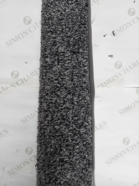 GREY/BLACK PATTERNED RUG