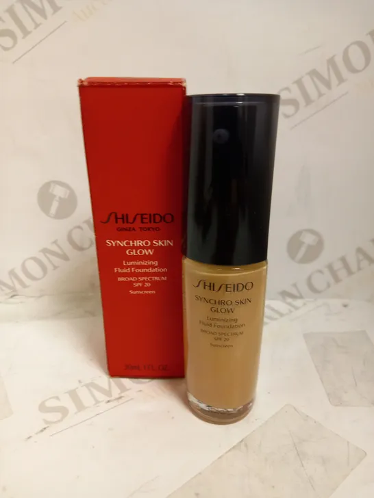 SHISEIDO SYNCHRO SKIN GLOW LUMINIZING FLUID FOUNDATION 30ML - ROSE 5 