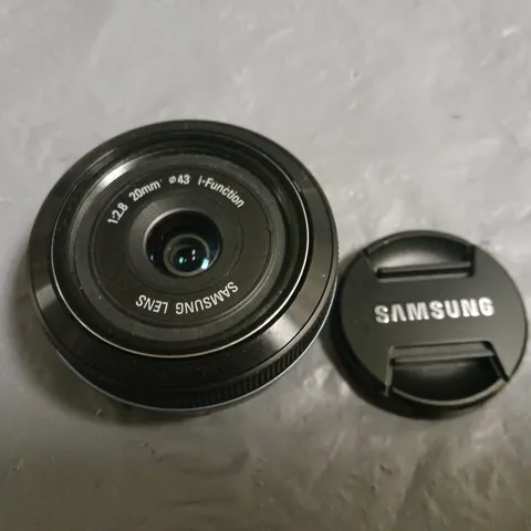 SAMSUNG I-FUNCTION LENS 20MM 1:2.8