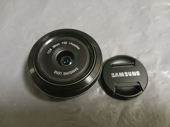 SAMSUNG I-FUNCTION LENS 20MM 1:2.8