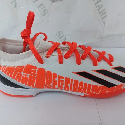 PAIR OF ADIDAS X MESSI.3 TF BOOTS IN WHITE/BLACK/RED - SIXE 5.5