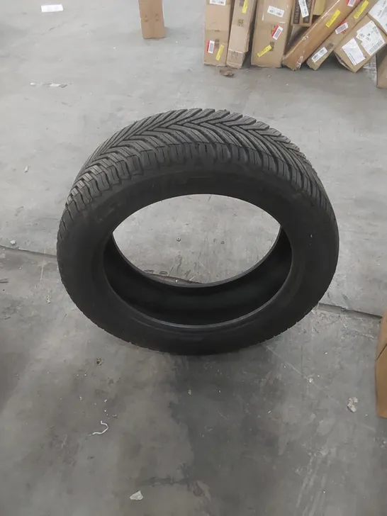 MICHELIN CAR TYRE 235/45R17 