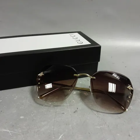 GUCCI GRADIENT LENS SUNGLASSES