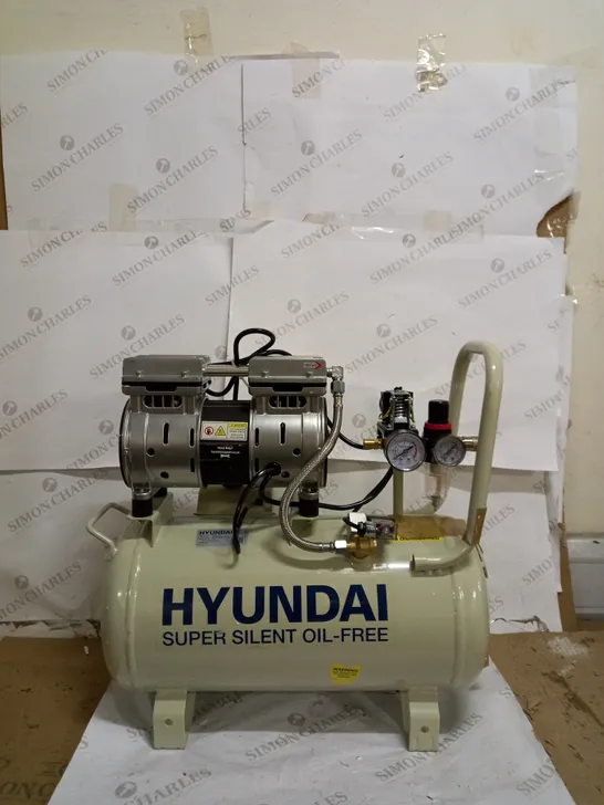 HYUNDAI 24 LITRE ULTRA SILENT AIR COMPRESSOR