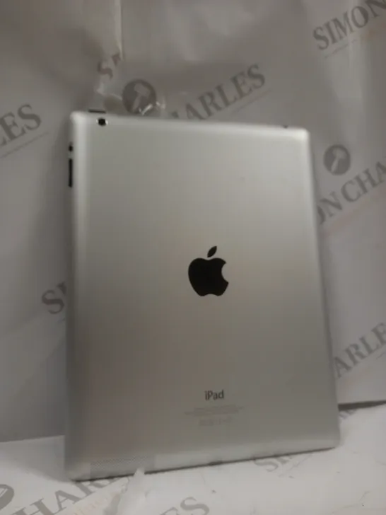 APPLE IPAD A1458 (4TH GEN) TABLET SLIVER