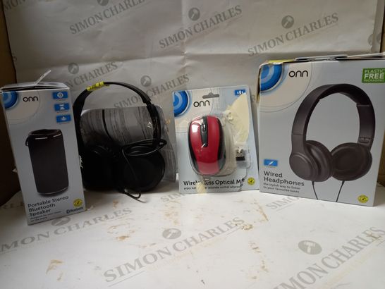 LOT OF 4 ASSORTED ELECTRICAL ITEMS TO INCLUDE PORTABLE SPEAKER, WIRELESS MOUSE, JVC HEADPHONES, ETC