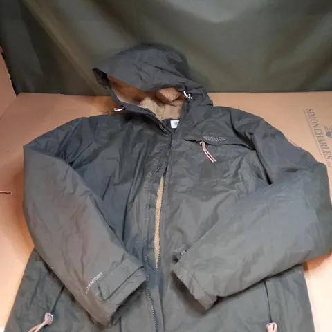 MENS REGATTA OUTDOOR JACKET SIZE M