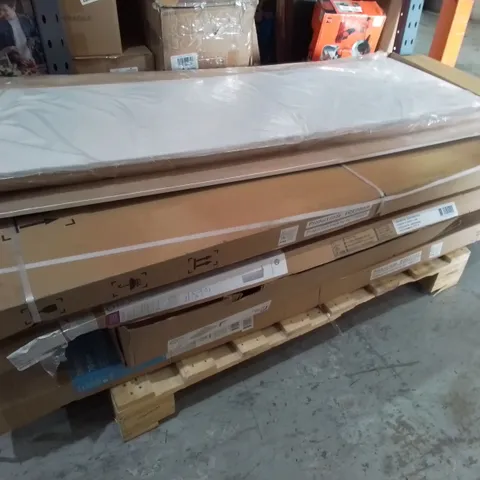 PALLET OF ASSORTED BATHROOM ITEMS TO INCLUDE FIXED SHOWER PANELS AND LAGAN SHOWER TRAY