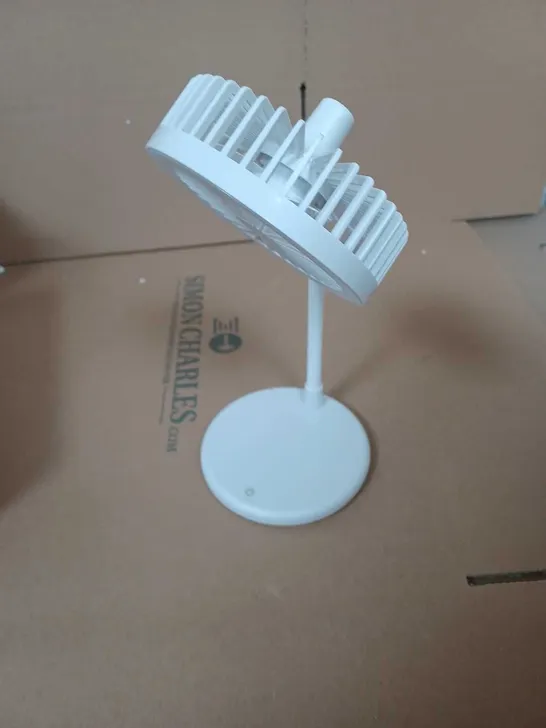 FOLDABLE DESK FAN WITH LED LIGHT