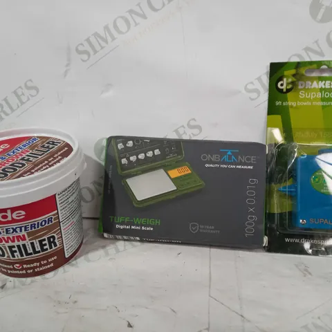 LOT OF APPROXIMATELY 10 ASSORTED HOUSEHOLD ITEMS TO INCLUDE DRAKES PRIDE SUPALOCK GOLD, ONBALANCE DIGITAL MINI SCALES, RAPIDE BROWN WOOD FILLER, ETC