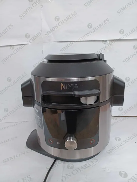 NINJA FOODI SMARTLID 7.5L MULTI COOKER & AIR FRYER