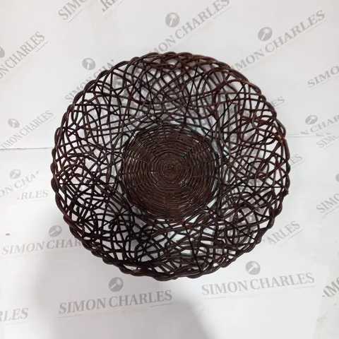 LARGE BROWN WICKER BASKET - APPROXIMATELY 40CM DIAMETER