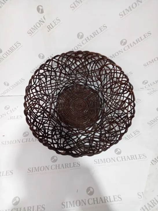 LARGE BROWN WICKER BASKET - APPROXIMATELY 40CM DIAMETER