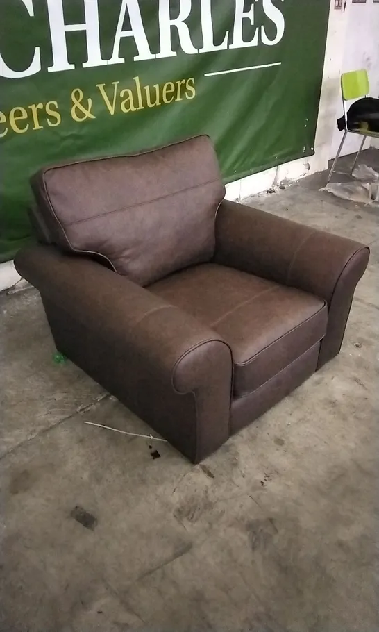 QUALITY DESIGNER LOUNGE CO ARMCHAIR IN CHOCOLATE BROWN LEATHER