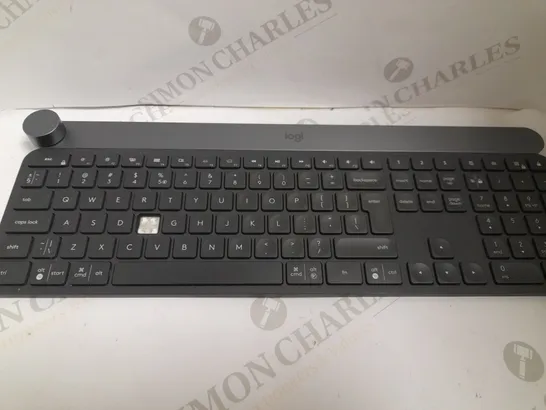 LOGITECH CRAFT WIRELESS KEYBOARD WITH CREATIVE INPUT DIAL