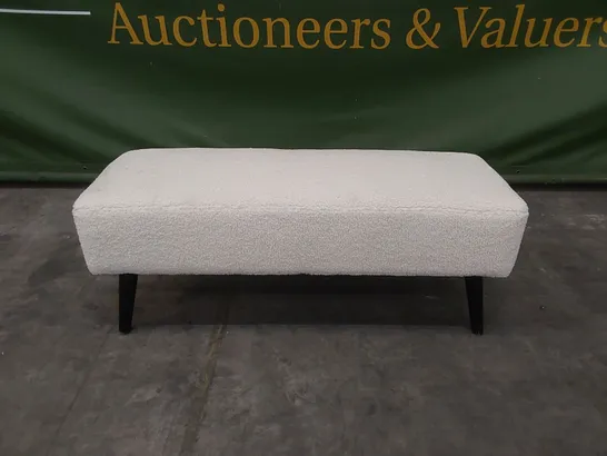 DESIGNER CLOUD FABRIC UPHOLSTERED 2 SEATER STOOL/BENCH