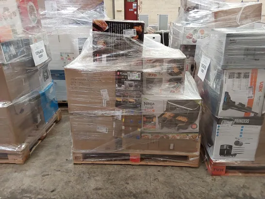 PALLET OF APPROXIMATELY 15 UNPROCESSED RAW RETURN HOUSEHOLD AND ELECTRICAL GOODS TO INCLUDE;